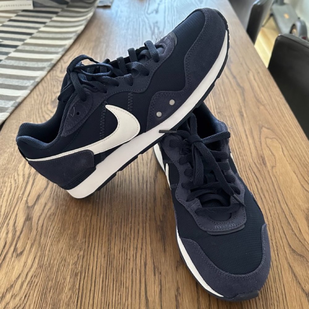 Nike Men's Venture Runner Navy Blue Running Shoes CK2944-400 US Size 8.0 M